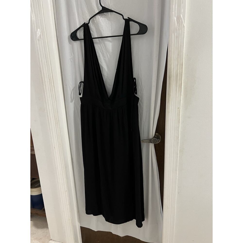 4si3nna Black Deep V Neck Midi Little Black Dress Sz M Tie Sides Front Splits